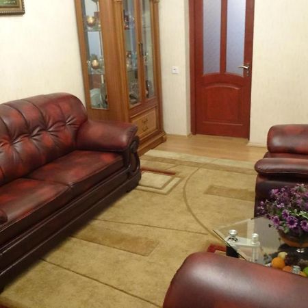 Apartment Vake-Saburtalo Тбілісі Екстер'єр фото