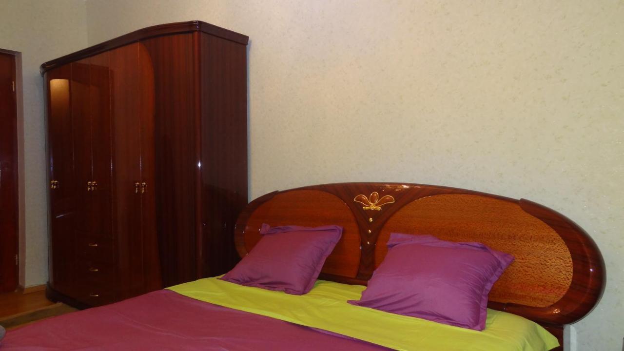 Apartment Vake-Saburtalo Тбілісі Екстер'єр фото