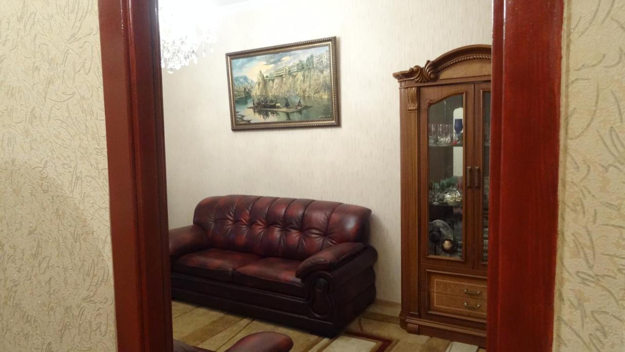 Apartment Vake-Saburtalo Тбілісі Екстер'єр фото