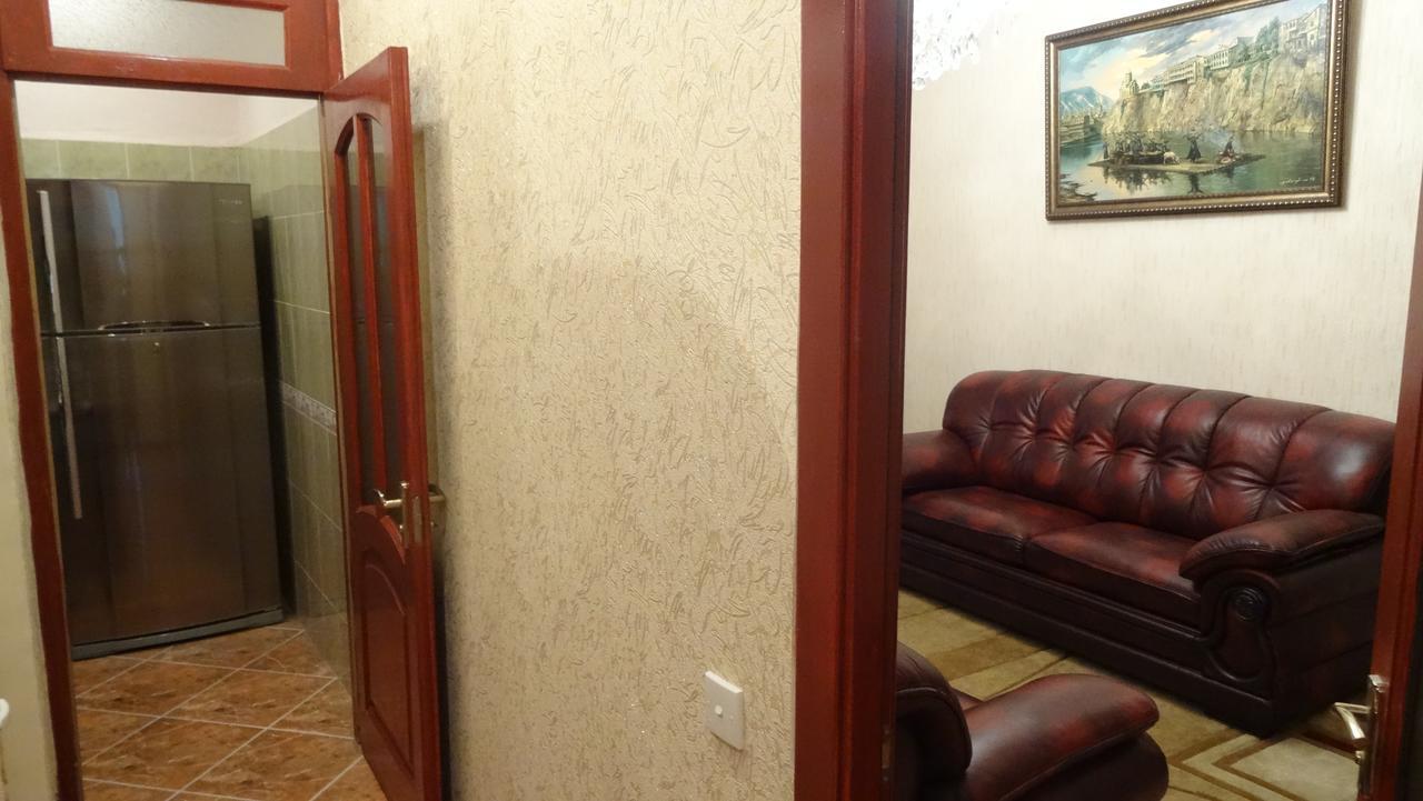 Apartment Vake-Saburtalo Тбілісі Екстер'єр фото